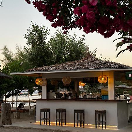 Three Stars Beach Hotel Moraitika Exterior photo